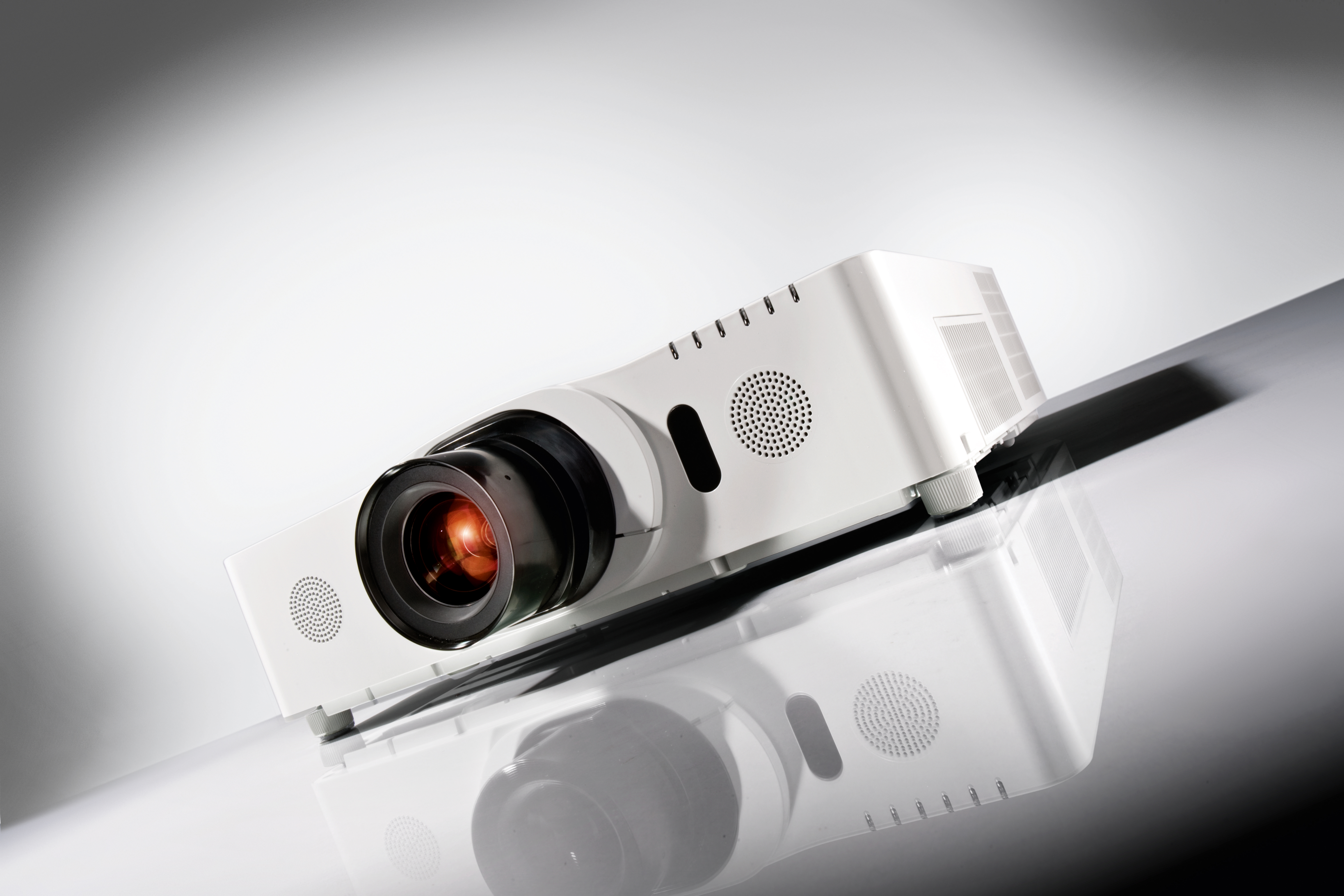 Hitachi CP X8150 XGA LCD