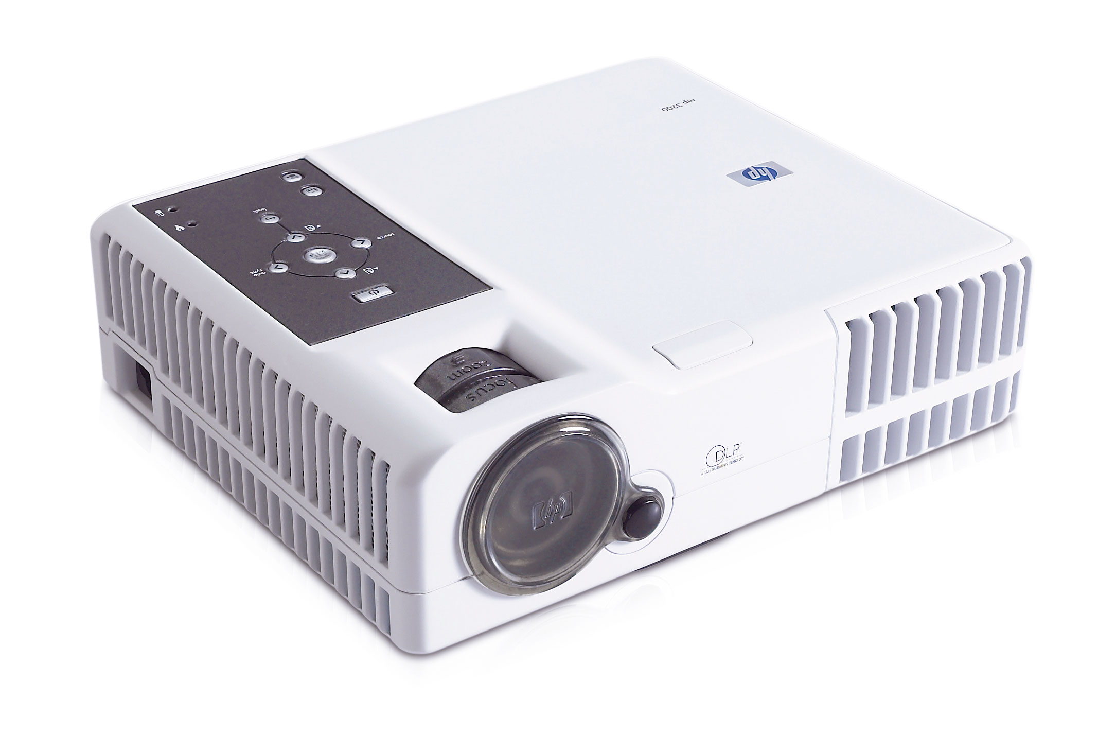プロジェクター HP Digital Projector mp2225 機能や使い勝手に妥協しないウルトラモバイル──HPデータ