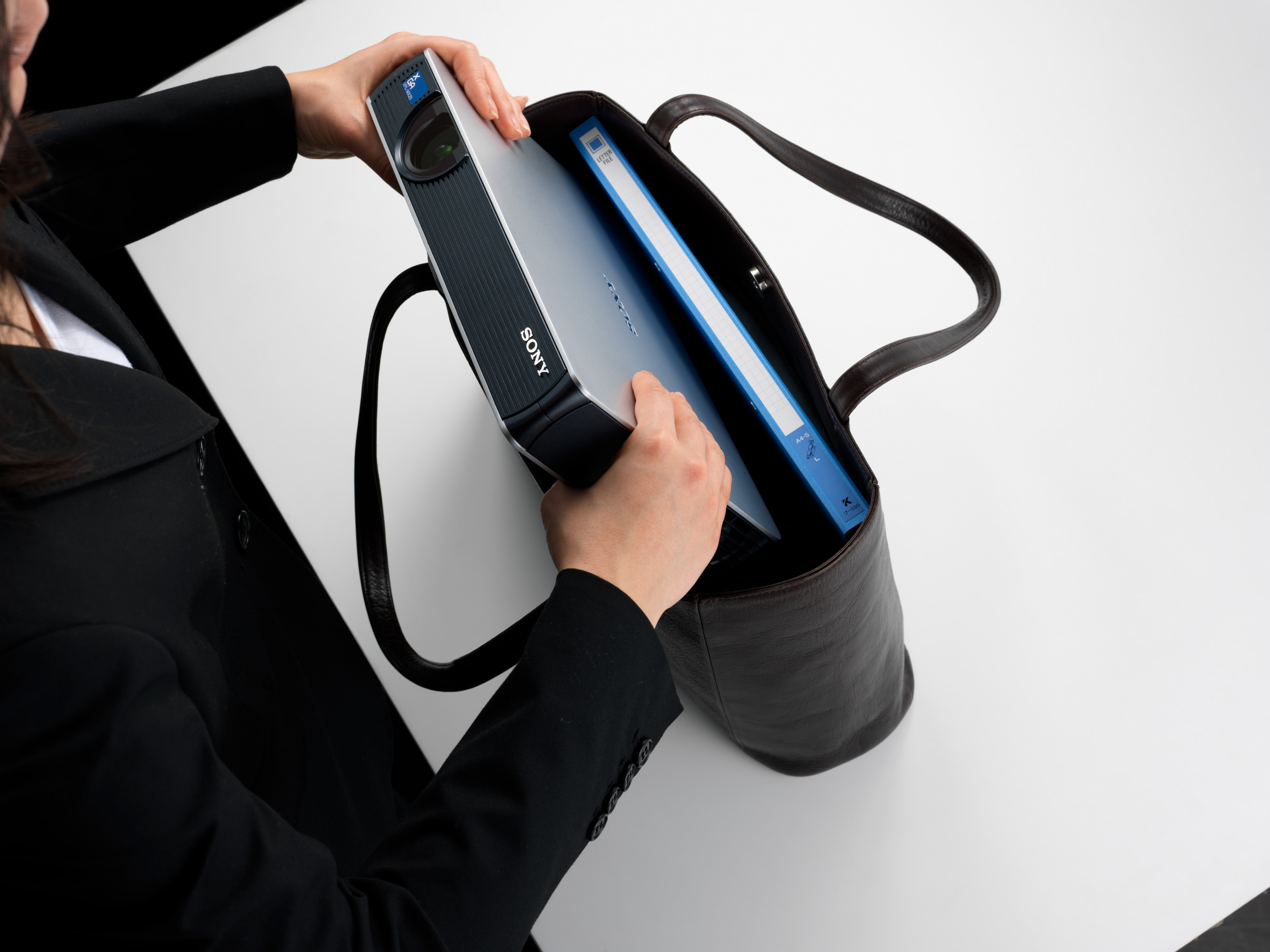 Sony VPL MX20 XGA LCD