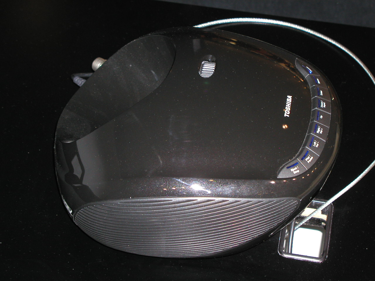 Toshiba TDP ET20 Projector: Specs, PDFs & Distance Calculator