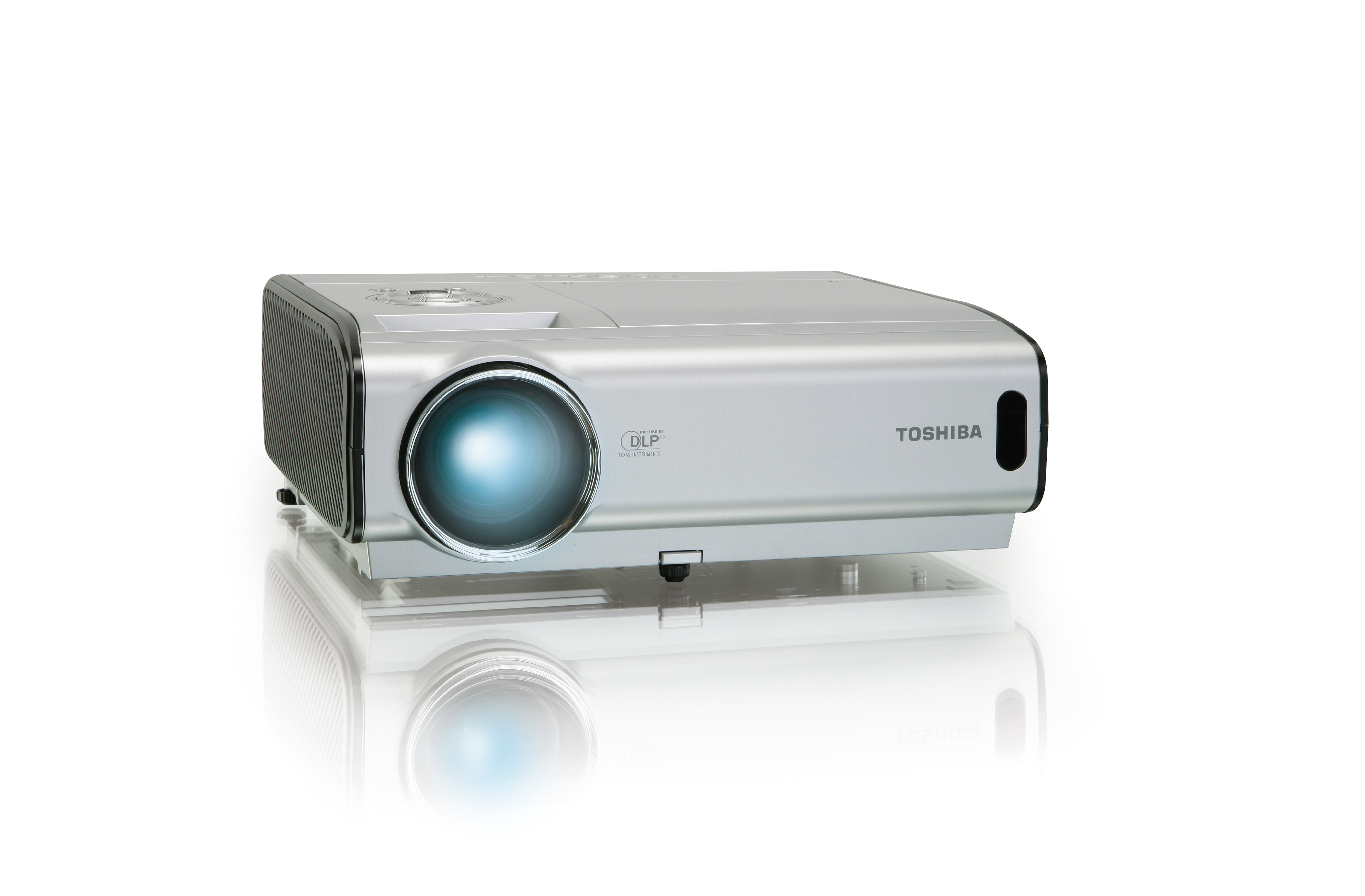 東芝　TOSHIBA DLPプロジェクター TDP-EX20 動作良好！ Toshiba ex20 DLP Projector Specs